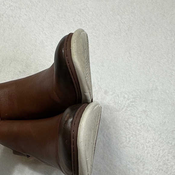 Vionic Women's Kaufman Tan Leather Ankle Booties - Picture 9 of 14